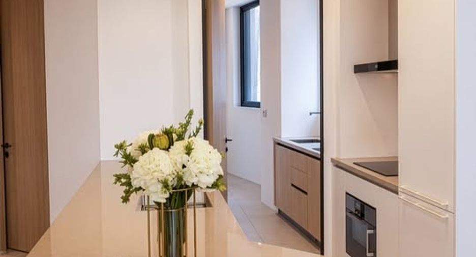 Condo en alquiler de 2 habitaciones en Khlong San, Bangkok