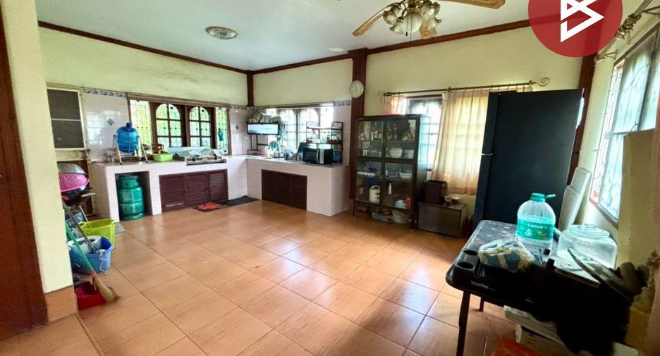 Haus zum Kauf mit 7 Zimmer in Ratchasan, Chachoengsao
