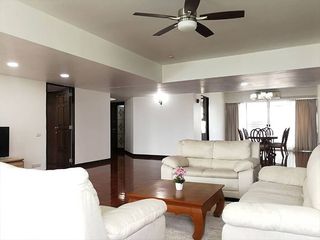 For rent 3 ベッドルーム condo in Khlong Toei, Bangkok