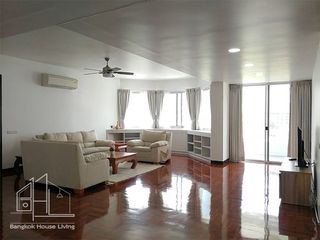 For rent 3 ベッドルーム condo in Khlong Toei, Bangkok