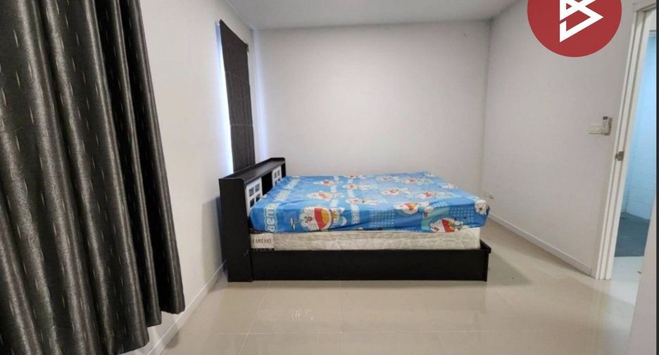 Casa adosada en venta de 3 habitaciones en Bang Bo, Samut Prakan