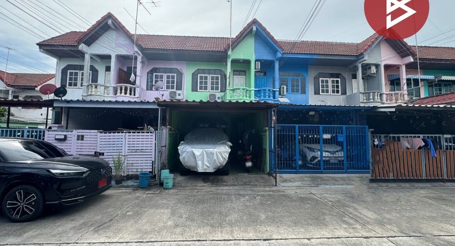Casa adosada en venta de 2 habitaciones en Bang Pakong, Chachoengsao