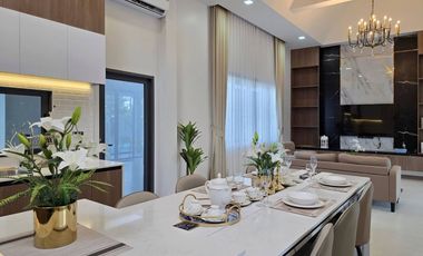 For rent そして for sale 3 ベッドルーム villa in Bang Lamung, Chonburi