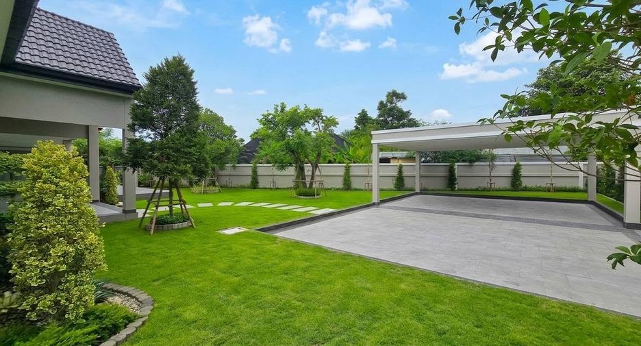Продажа 4 спальни вилла в Банг Ламунг, Чонбури