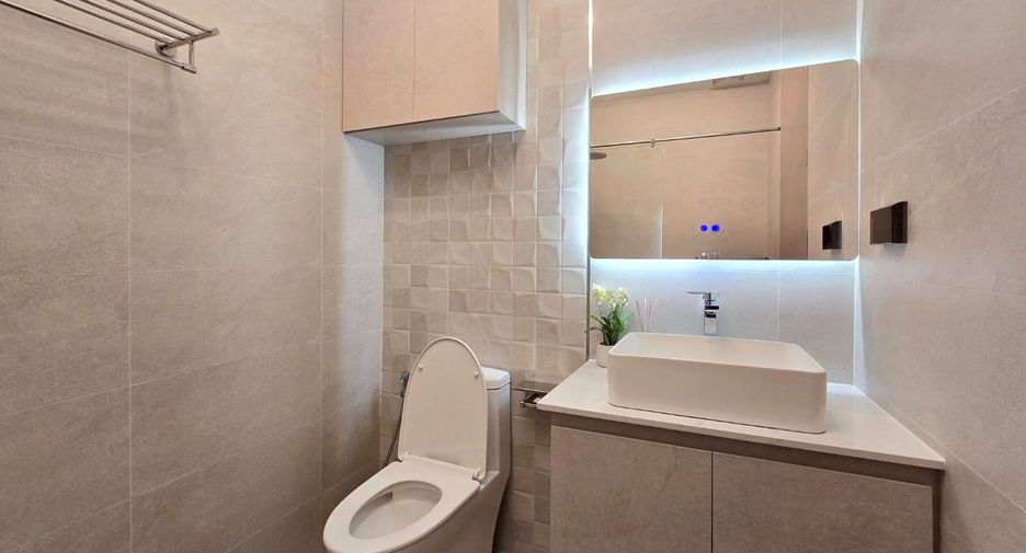 Продажа 4 спальни вилла в Банг Ламунг, Чонбури