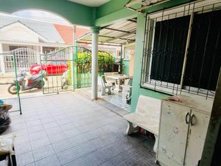 Casa en alquiler de 2 habitaciones en Bang Lamung, Chonburi