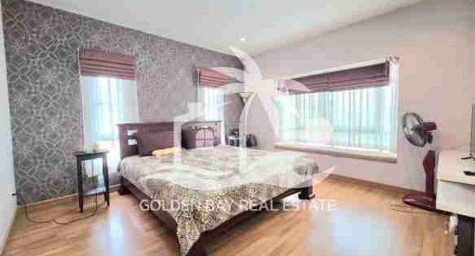 For rent 3 bedrooms house in Bang Lamung, Chonburi