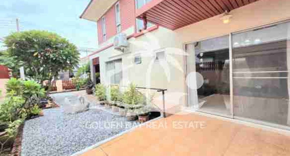 For rent 3 bedrooms house in Bang Lamung, Chonburi