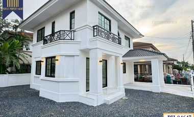 For sale 3 ベッドルーム house in Bang Phli, Samut Prakan