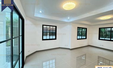 For sale 3 ベッドルーム house in Bang Phli, Samut Prakan