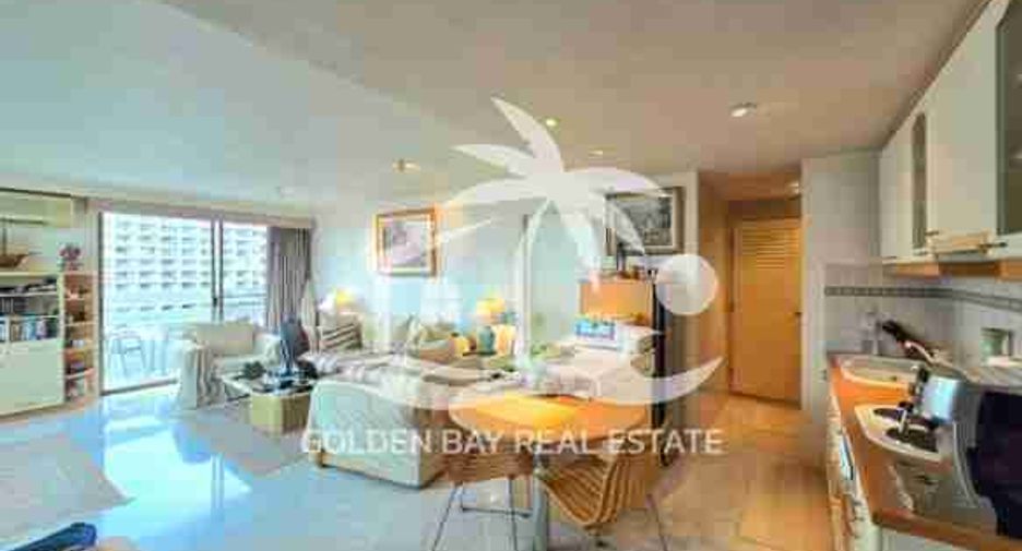 For sale 2 ベッドルーム condo in Bang Lamung, Chonburi
