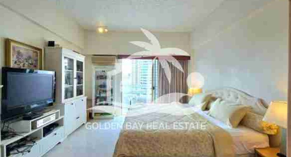 For sale 2 ベッドルーム condo in Bang Lamung, Chonburi