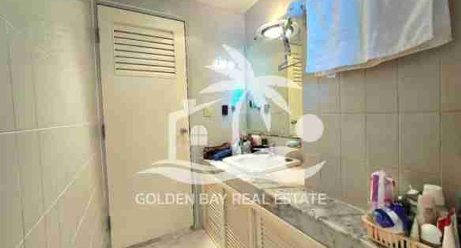 For sale 2 ベッドルーム condo in Bang Lamung, Chonburi