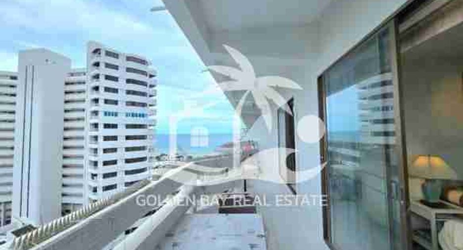 For sale 2 ベッドルーム condo in Bang Lamung, Chonburi