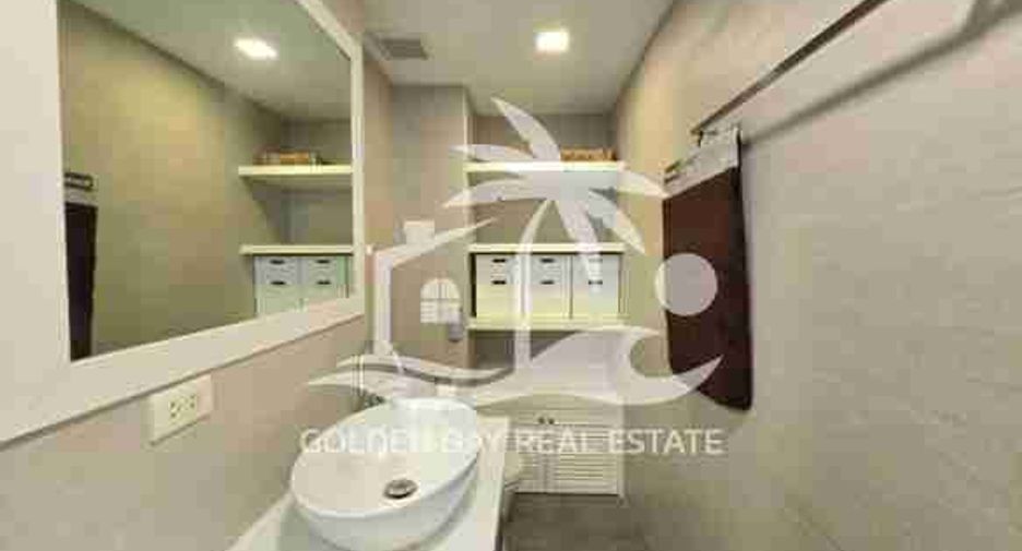 For sale 2 ベッドルーム condo in Bang Lamung, Chonburi