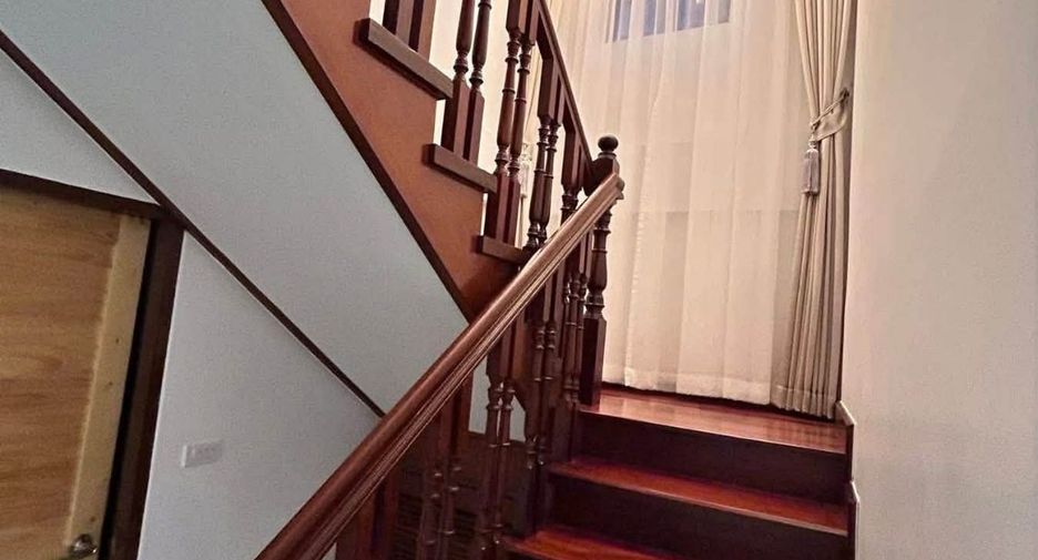 Продажа 4 спальни дом в Bang Phli, Самутпракан