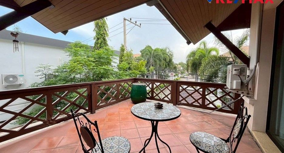 For sale 4 bedrooms house in Bang Lamung, Chonburi
