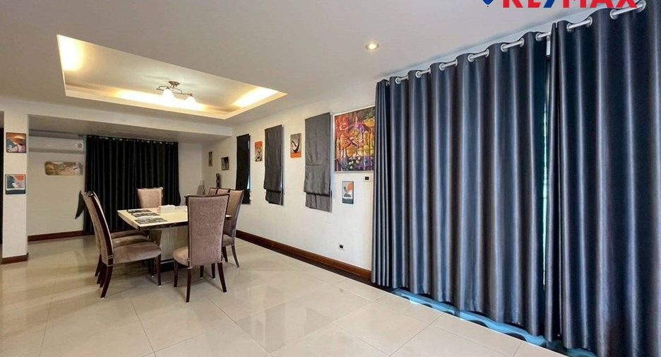 For sale 4 bedrooms house in Bang Lamung, Chonburi