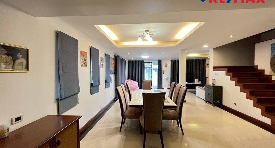 For sale 4 bedrooms house in Bang Lamung, Chonburi
