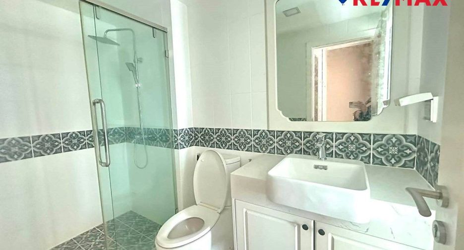 À vendre 2 chambres condo à Jomtien, Pattaya