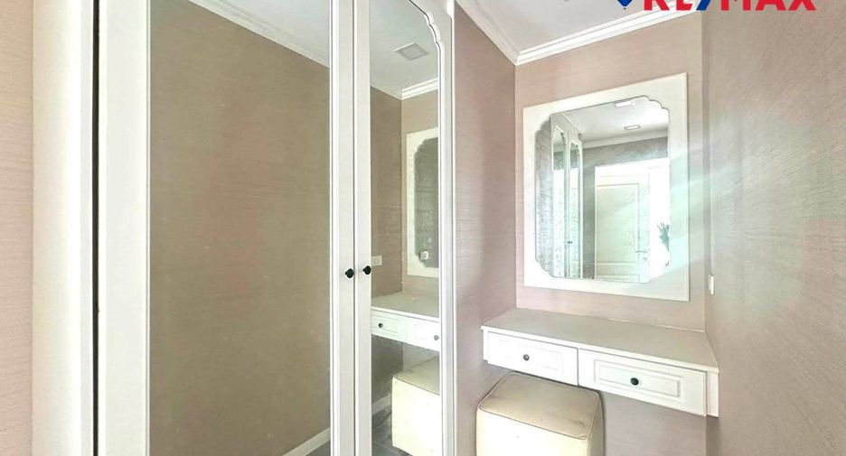 À vendre 2 chambres condo à Jomtien, Pattaya