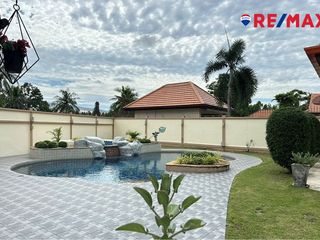 For Rent 4 Bedroom House In Bang Lamung, Chonburi
