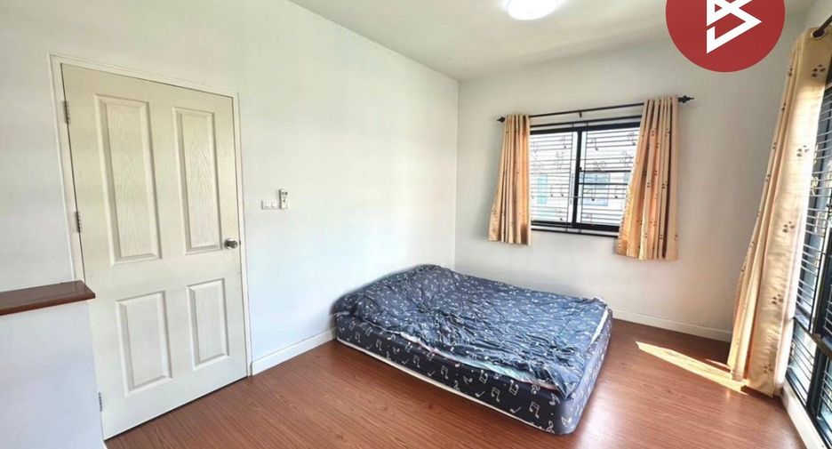For sale 3 bedrooms townhouse in Mueang Chachoengsao, Chachoengsao