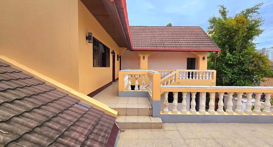 À vendre 12 chambres local commercial à Bang Lamung, Chonburi