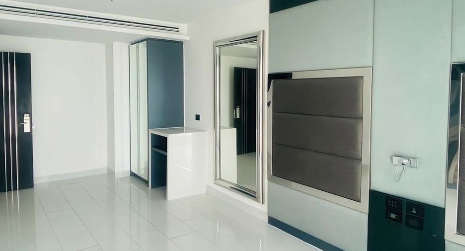 À vendre 2 chambres condo à Bang Lamung, Chonburi
