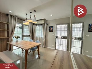 For sale 3 ベッドルーム townhouse in Bang Sao Thong, Samut Prakan
