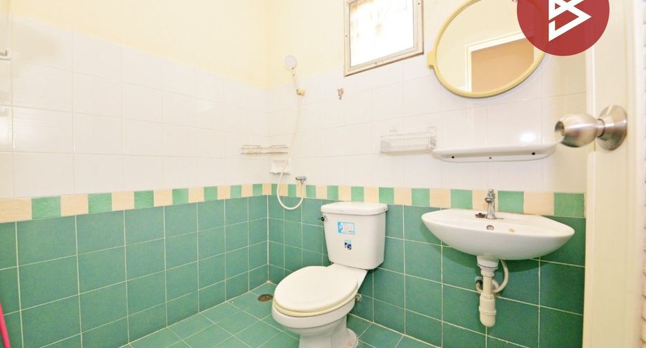 Reihenhaus zum Kauf mit 2 Zimmer in Mueang Samut Prakan, Samut Prakan