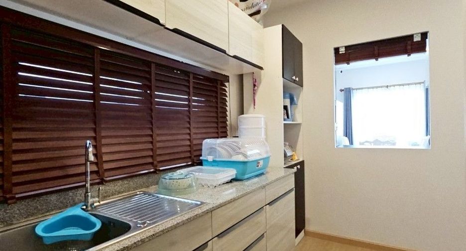 Casa en venta de 3 habitaciones en Phan Thong, Chonburi