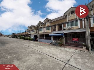 Casa adosada en venta de 3 habitaciones en Si Racha, Chonburi