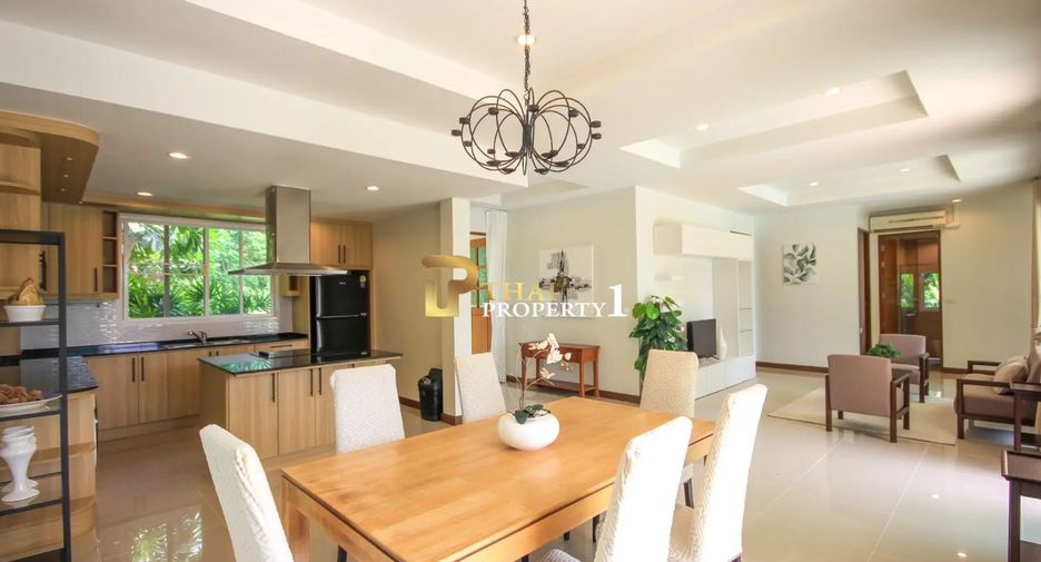 For sale 3 bedrooms villa in Hua Hin, Prachuap Khiri Khan