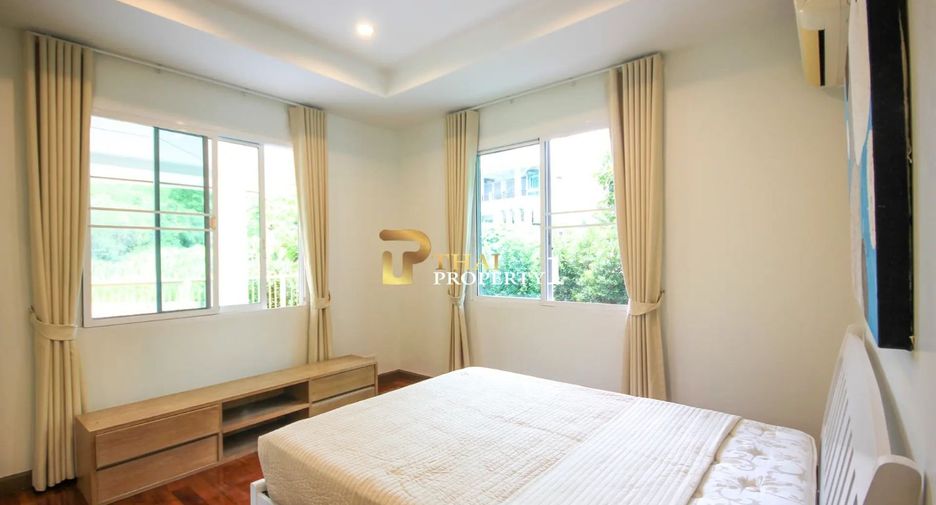 For sale 3 bedrooms villa in Hua Hin, Prachuap Khiri Khan