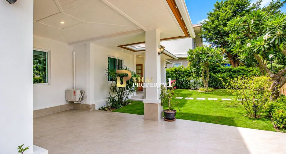 For sale 3 bedrooms villa in Hua Hin, Prachuap Khiri Khan