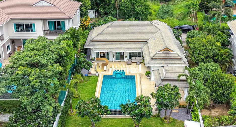 For sale 3 bedrooms villa in Hua Hin, Prachuap Khiri Khan