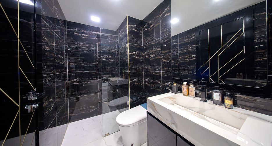 For sale 1 bed condo in Bang Lamung, Chonburi