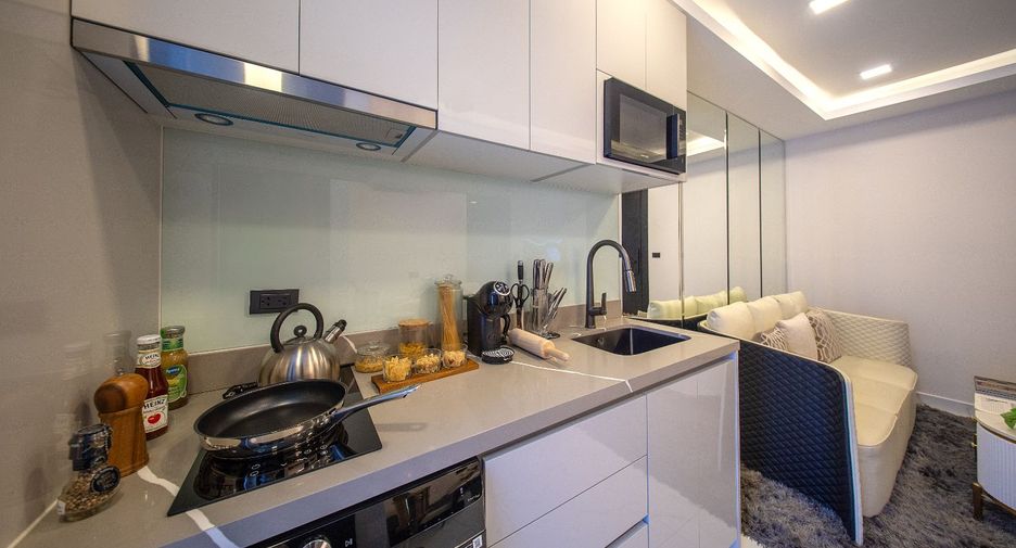 For sale 1 bed condo in Bang Lamung, Chonburi