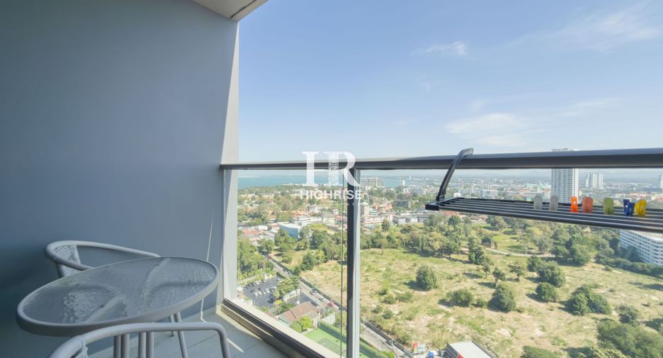 For rent 2 bedrooms condo in Bang Lamung, Chonburi