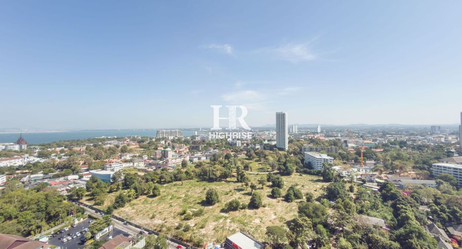 For rent 2 bedrooms condo in Bang Lamung, Chonburi