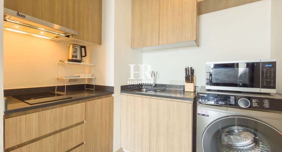 For rent 2 bedrooms condo in Bang Lamung, Chonburi
