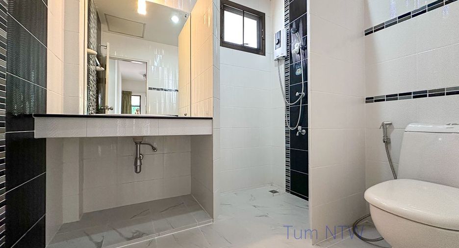 For rent 3 bedrooms house in Hang Dong, Chiang Mai