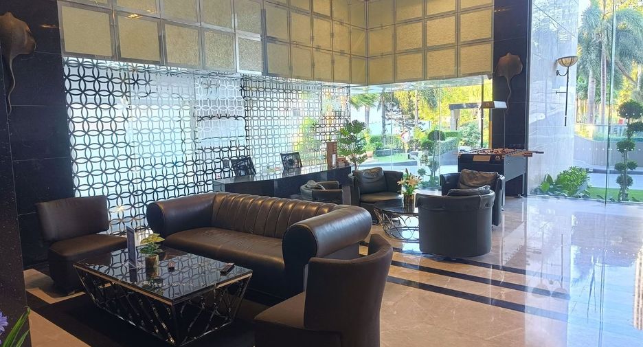 Condo en venta de 2 habitaciones en Bang Lamung, Chonburi