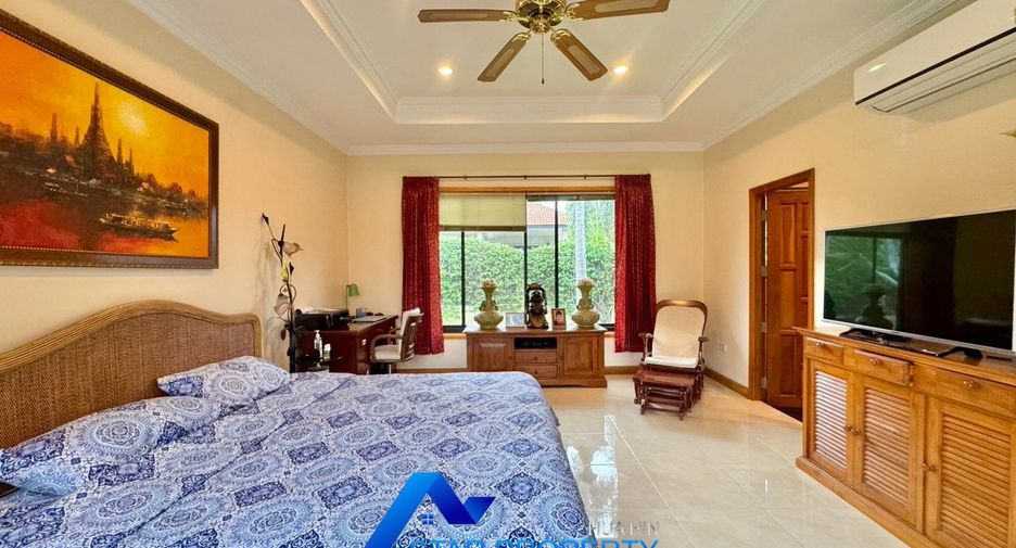 For sale 3 bedrooms villa in Hua Hin, Prachuap Khiri Khan