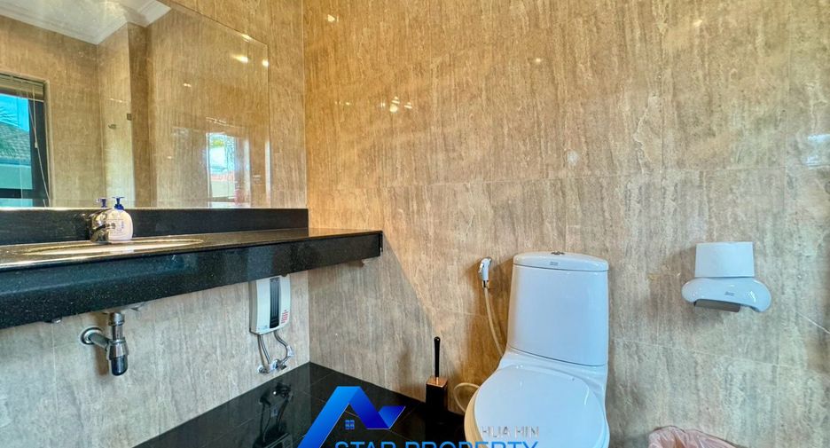For sale 3 bedrooms villa in Hua Hin, Prachuap Khiri Khan
