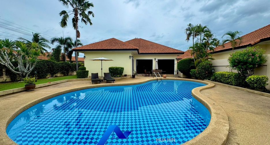 For sale 3 bedrooms villa in Hua Hin, Prachuap Khiri Khan