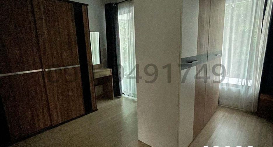Casa en alquiler de 5 habitaciones en Lam Luk Ka, Pathum Thani