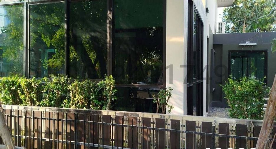 Casa en alquiler de 5 habitaciones en Lam Luk Ka, Pathum Thani