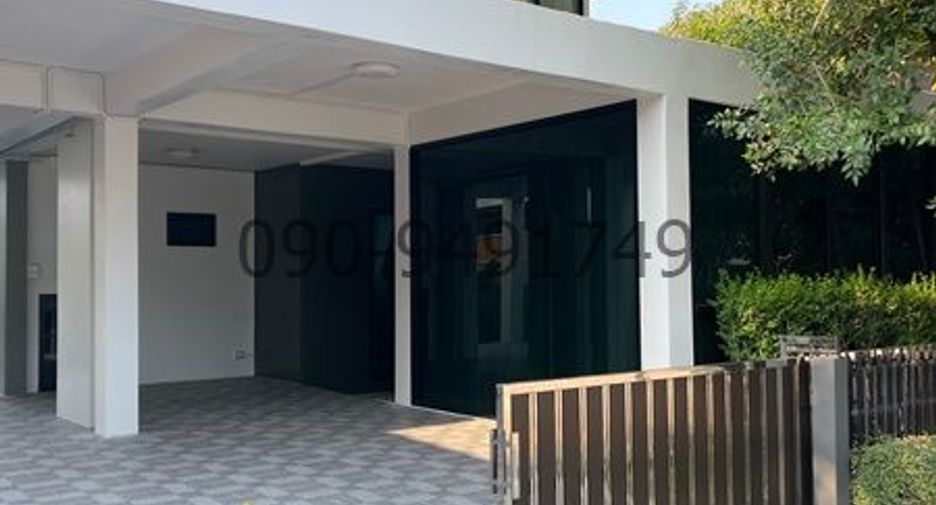 Casa en alquiler de 5 habitaciones en Lam Luk Ka, Pathum Thani